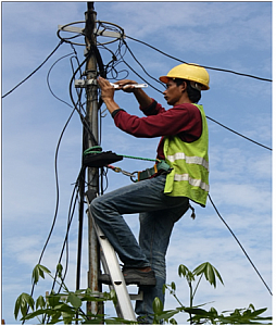 Setup Overhead Cable at Pole
